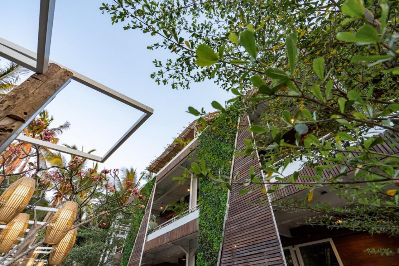 Good Cheer Hostel Nusa Lembongan  Exterior photo
